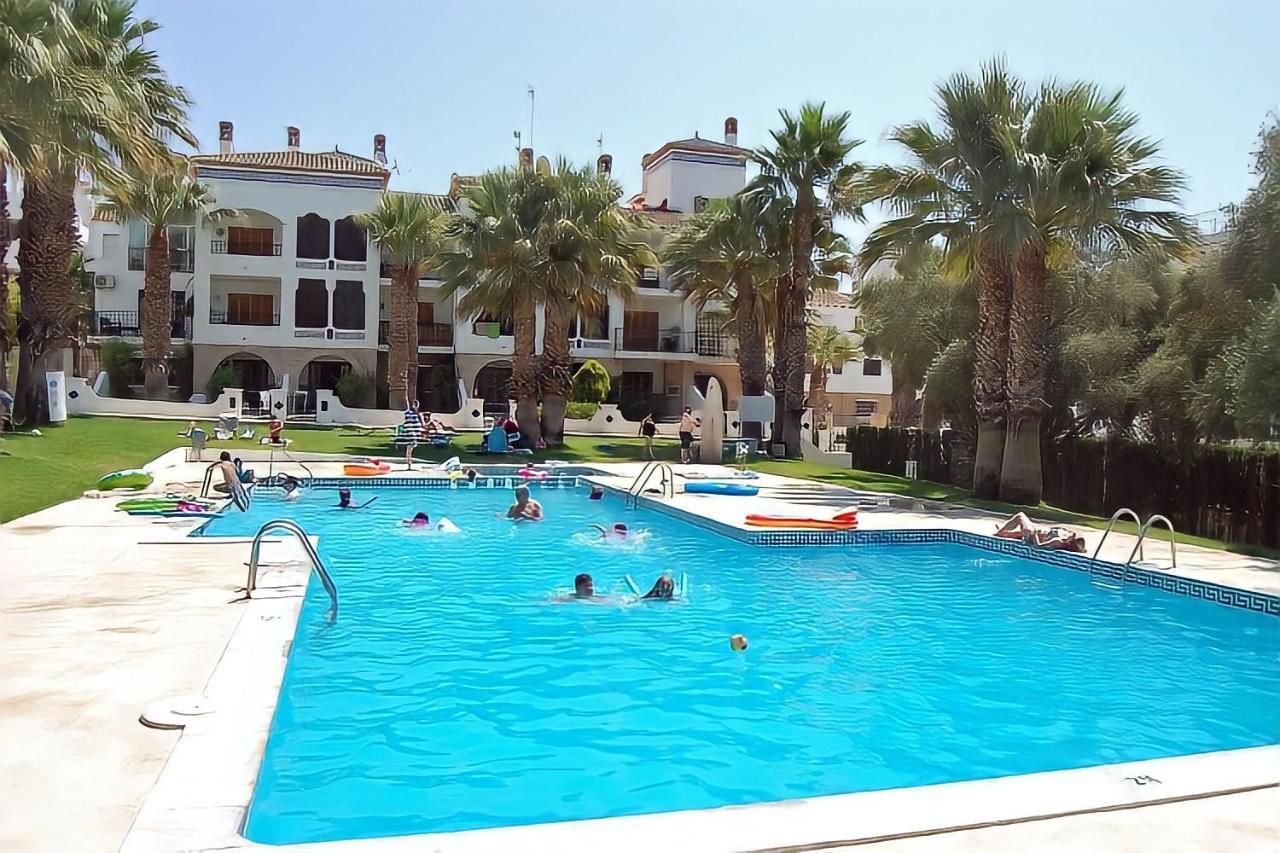 Apartment On The Plaza Alicante Exterior foto